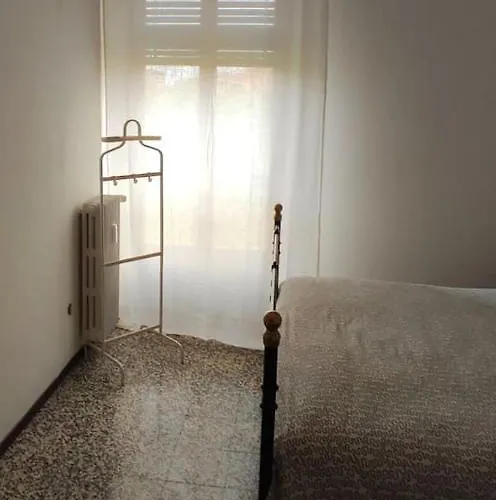 50 Mt Fermata Mm1 Apartament